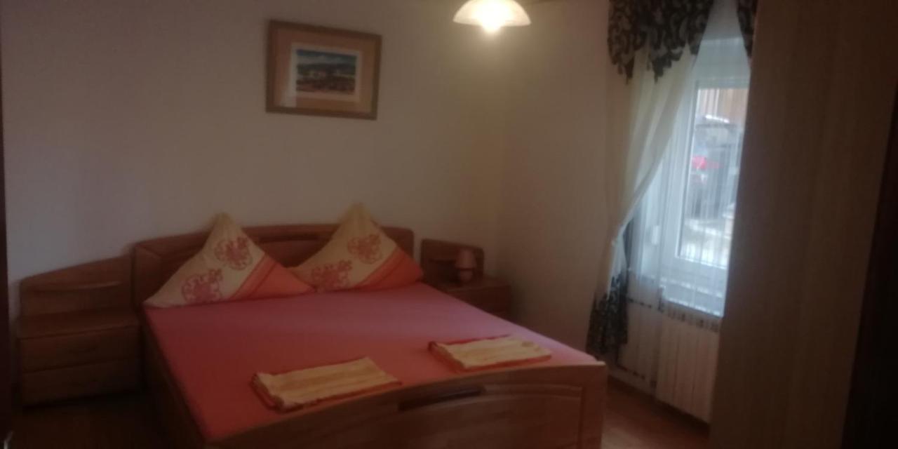 Apartmani Kod Rade Pakoštane Exteriér fotografie