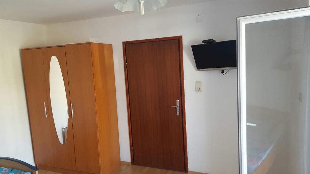 Apartmani Kod Rade Pakoštane Exteriér fotografie